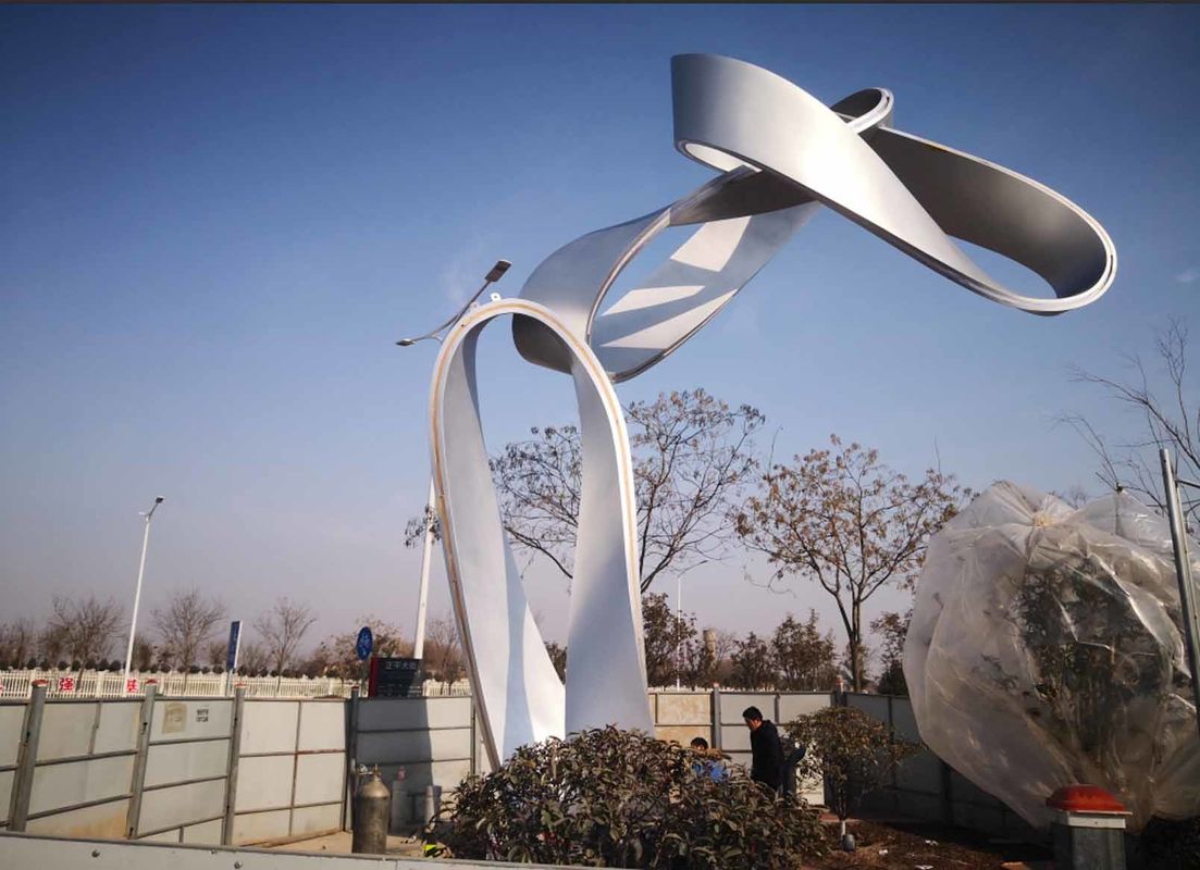 Grandes sculptures en art en métal d'acier inoxydable, sculpture extérieure en métal