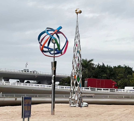 Grande sculpture extérieure contemporaine en acier inoxydable taille de 10,0 mètres