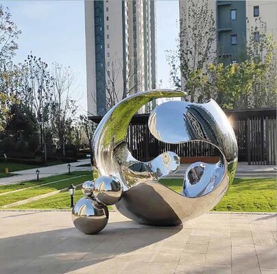 2Sculpture en acier inoxydable urbain contemporain